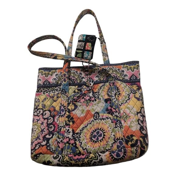Vera Bradley Bundle Of large Multicolor Quilted Tote Bag And Coin Pouch - Picture 1 of 3